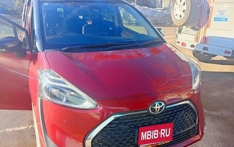 Toyota Sienta II, 2019 год, 1 790 000 рублей, 1 фотография