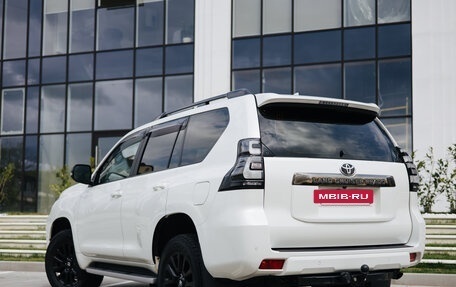 Toyota Land Cruiser Prado 150 рестайлинг 2, 2021 год, 6 900 000 рублей, 16 фотография