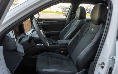 Volkswagen Tiguan, 2025 год, 5 650 000 рублей, 7 фотография