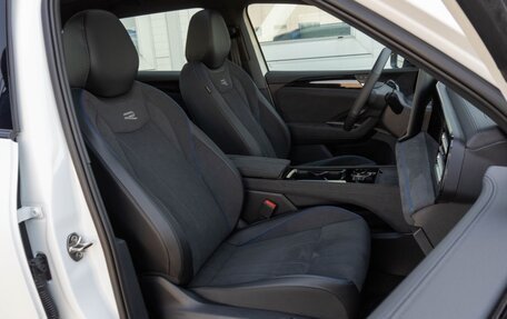 Volkswagen Tiguan, 2025 год, 5 650 000 рублей, 11 фотография