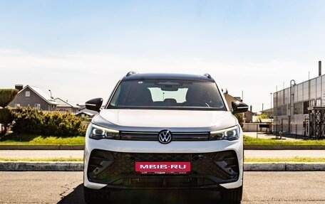 Volkswagen Tiguan, 2025 год, 5 650 000 рублей, 3 фотография