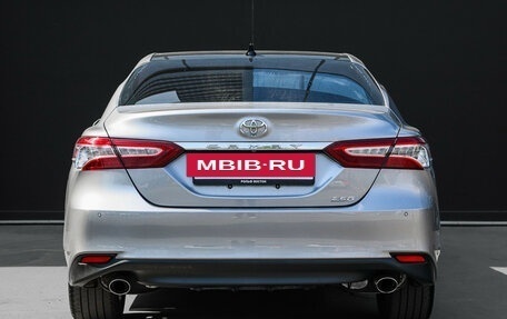 Toyota Camry, 2022 год, 3 450 000 рублей, 5 фотография