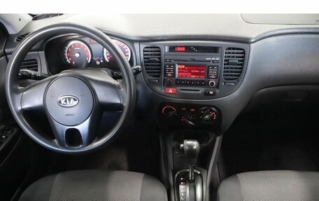 KIA Rio II, 2010 год, 553 500 рублей, 9 фотография