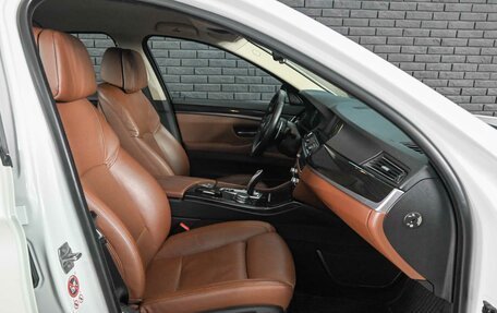 BMW 5 серия, 2016 год, 2 450 000 рублей, 13 фотография