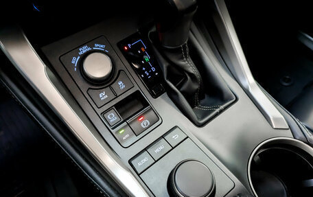 Lexus NX I, 2014 год, 3 050 000 рублей, 24 фотография
