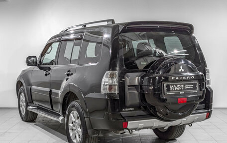 Mitsubishi Pajero IV, 2011 год, 1 990 000 рублей, 7 фотография