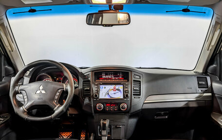 Mitsubishi Pajero IV, 2011 год, 1 990 000 рублей, 14 фотография
