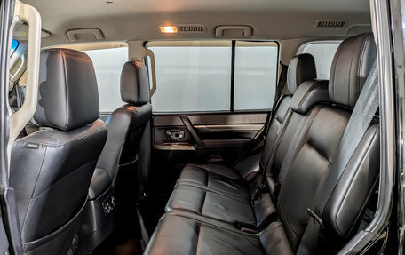 Mitsubishi Pajero IV, 2011 год, 1 990 000 рублей, 12 фотография