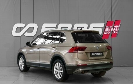 Volkswagen Tiguan II, 2019 год, 2 939 777 рублей, 2 фотография