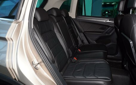 Volkswagen Tiguan II, 2019 год, 2 939 777 рублей, 11 фотография