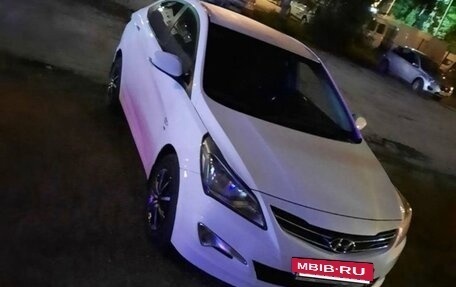 Hyundai Solaris II рестайлинг, 2014 год, 790 000 рублей, 4 фотография