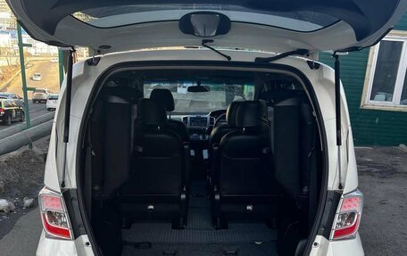 Honda Freed I, 2013 год, 990 010 рублей, 9 фотография