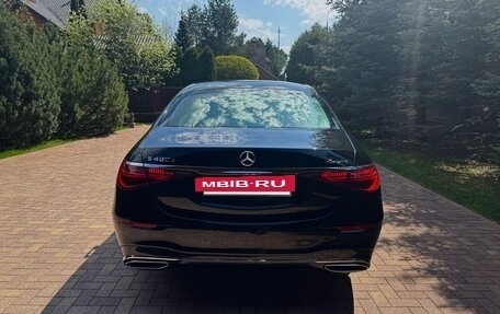 Mercedes-Benz S-Класс, 2022 год, 8 900 000 рублей, 4 фотография