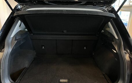 Volkswagen Tiguan II, 2021 год, 2 650 000 рублей, 18 фотография