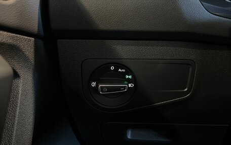 Volkswagen Tiguan II, 2021 год, 2 650 000 рублей, 31 фотография