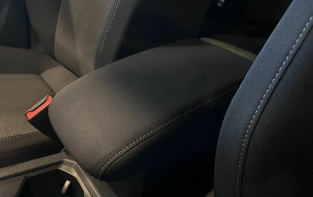 Volkswagen Tiguan II, 2021 год, 2 650 000 рублей, 32 фотография