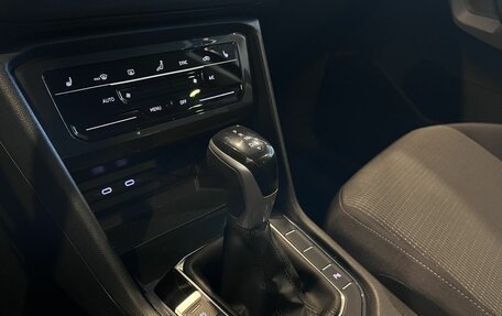 Volkswagen Tiguan II, 2021 год, 2 650 000 рублей, 30 фотография
