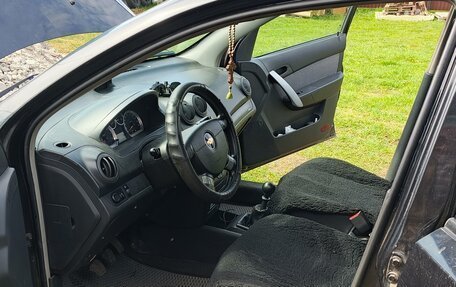 Chevrolet Aveo III, 2010 год, 290 000 рублей, 5 фотография