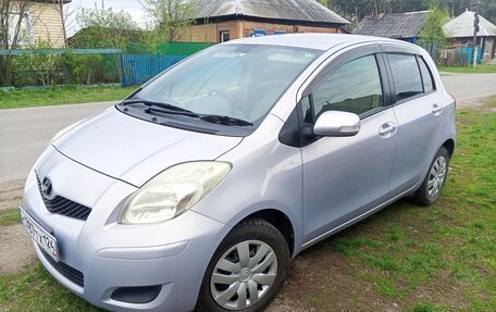 Toyota Vitz, 2010 год, 760 000 рублей, 3 фотография