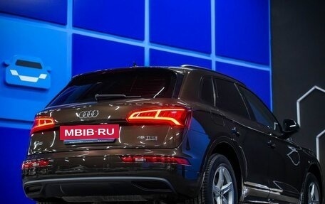 Audi Q5, 2018 год, 4 000 000 рублей, 6 фотография