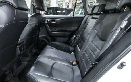 Toyota RAV4, 2022 год, 3 299 700 рублей, 13 фотография