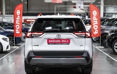 Toyota RAV4, 2022 год, 3 299 700 рублей, 9 фотография
