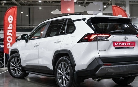 Toyota RAV4, 2022 год, 3 299 700 рублей, 12 фотография