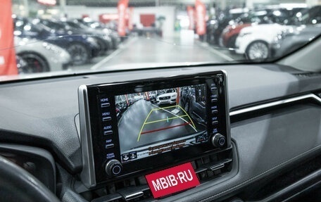 Toyota RAV4, 2022 год, 3 299 700 рублей, 18 фотография