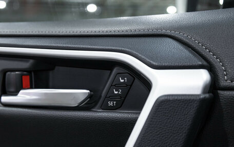 Toyota RAV4, 2022 год, 3 299 700 рублей, 22 фотография