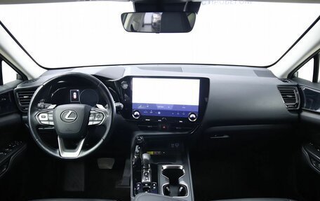Lexus NX, 2021 год, 6 190 000 рублей, 12 фотография