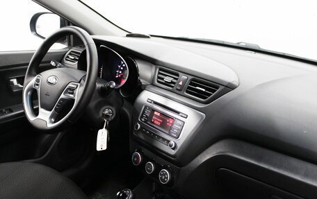 KIA Rio III рестайлинг, 2015 год, 980 000 рублей, 7 фотография