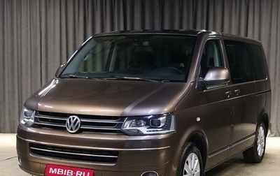 Volkswagen Multivan T5, 2013 год, 2 399 000 рублей, 1 фотография