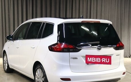 Opel Zafira C рестайлинг, 2014 год, 1 049 000 рублей, 4 фотография