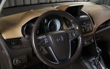 Opel Zafira C рестайлинг, 2014 год, 1 049 000 рублей, 10 фотография