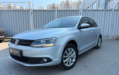 Volkswagen Jetta VI, 2011 год, 850 000 рублей, 1 фотография