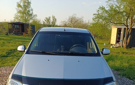 Renault Logan II, 2013 год, 650 000 рублей, 1 фотография
