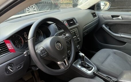 Volkswagen Jetta VI, 2014 год, 780 000 рублей, 2 фотография