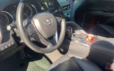 Toyota Camry, 2021 год, 3 400 000 рублей, 8 фотография