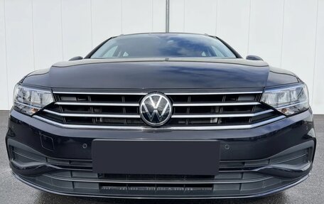 Volkswagen Passat B8 рестайлинг, 2022 год, 2 155 000 рублей, 5 фотография