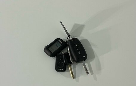 Hyundai Solaris II рестайлинг, 2018 год, 1 230 000 рублей, 22 фотография