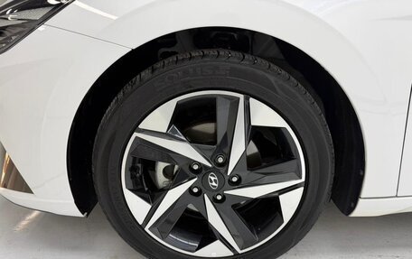 Hyundai Elantra, 2022 год, 1 400 000 рублей, 12 фотография