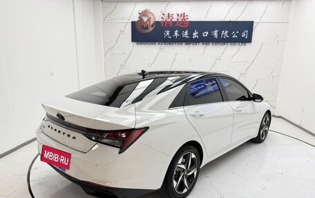 Hyundai Elantra, 2022 год, 1 400 000 рублей, 5 фотография