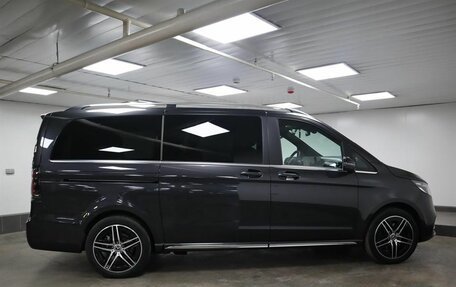 Mercedes-Benz V-Класс, 2024 год, 13 650 000 рублей, 5 фотография