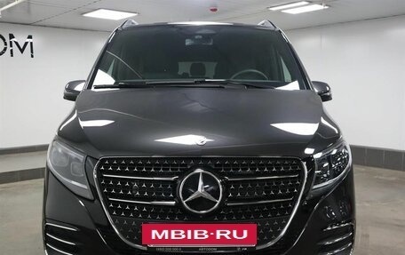 Mercedes-Benz V-Класс, 2024 год, 13 650 000 рублей, 3 фотография