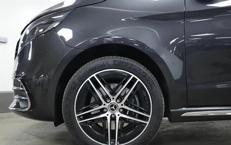 Mercedes-Benz V-Класс, 2024 год, 13 650 000 рублей, 21 фотография