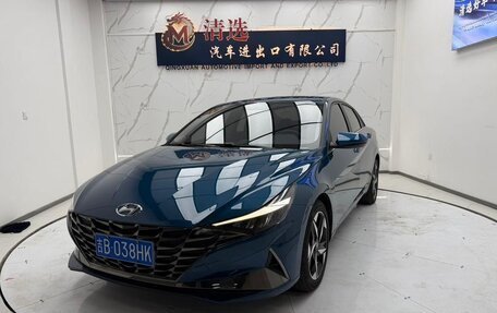 Hyundai Elantra, 2022 год, 1 400 000 рублей, 2 фотография