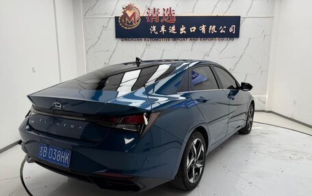 Hyundai Elantra, 2022 год, 1 400 000 рублей, 4 фотография