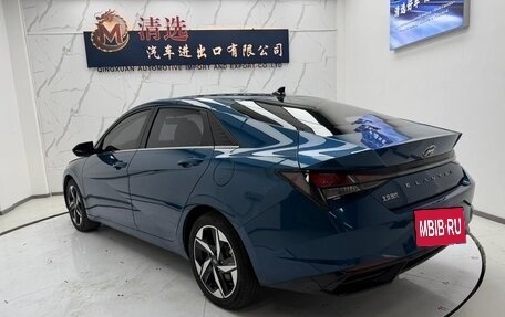 Hyundai Elantra, 2022 год, 1 400 000 рублей, 5 фотография