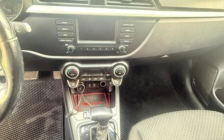 KIA Rio IV, 2018 год, 1 300 000 рублей, 11 фотография
