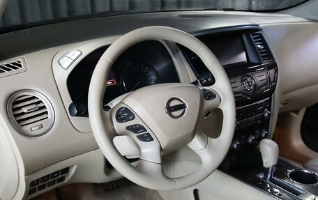 Nissan Pathfinder, 2016 год, 1 549 000 рублей, 9 фотография